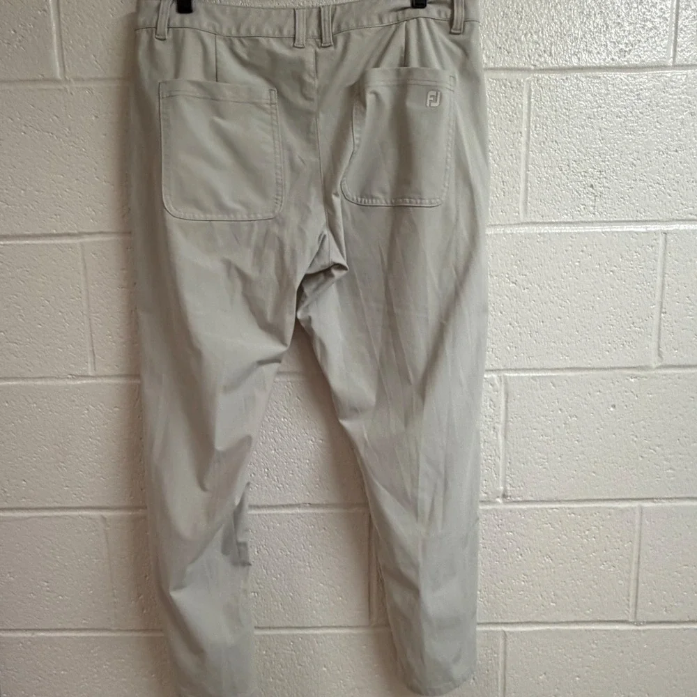 FootJoy Mens Performance Tapered Golf Pants 34x29 Stone Khaki Stretch Athletic